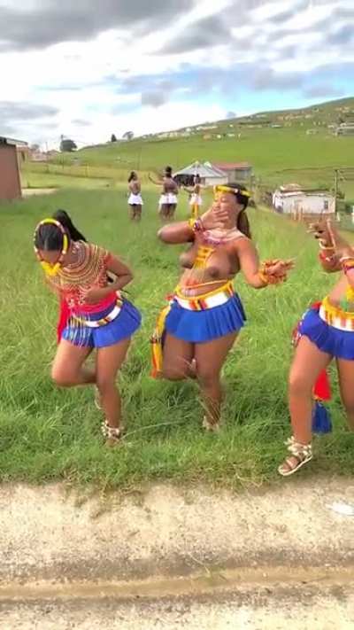 Zulu Maindens
