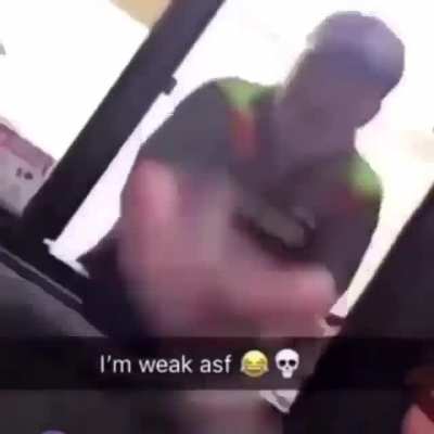 😭