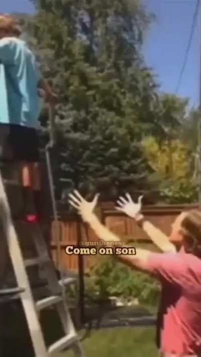 not exactly a cut scream, buuuut-