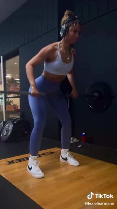 Lexie Ass 🔥