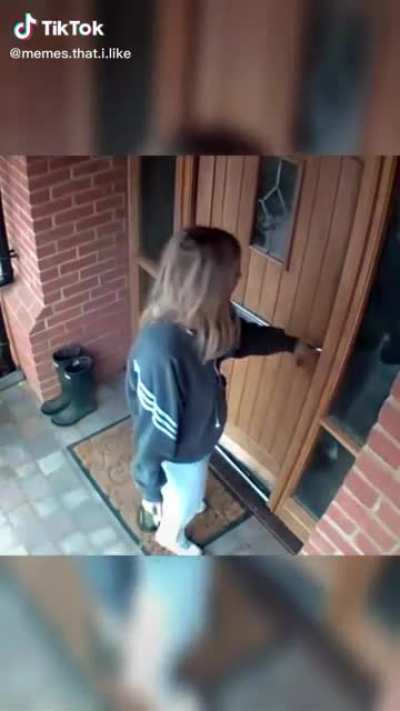 Safety tip: don’t lock the door