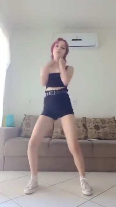 Tik Tok dance with a surprise