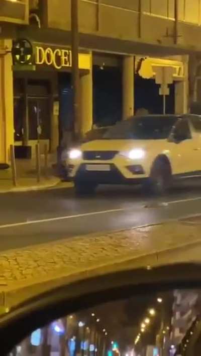 Two men got caught stealing catalytic converters in Lisbon, Portugal