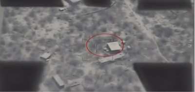 Saudi artillery targets and eliminates Houthis as soon as they reach their position in Yemen - Saada (date unknown)