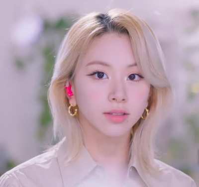 Stunning Chaeyoung