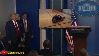 The President watches the Slam Dunk Champ