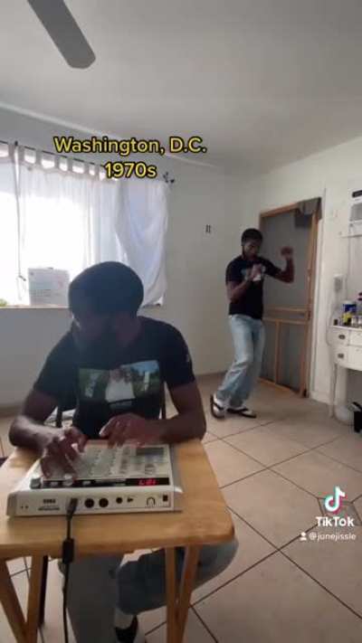Imagine what Yu Yu Hakusho would sound like in different hoods !!