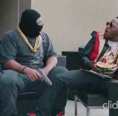 Racist glasses: special dialogue will appear when wearing glasses