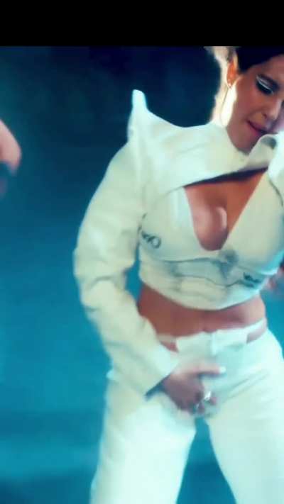 Nora Fatehi Jiggling