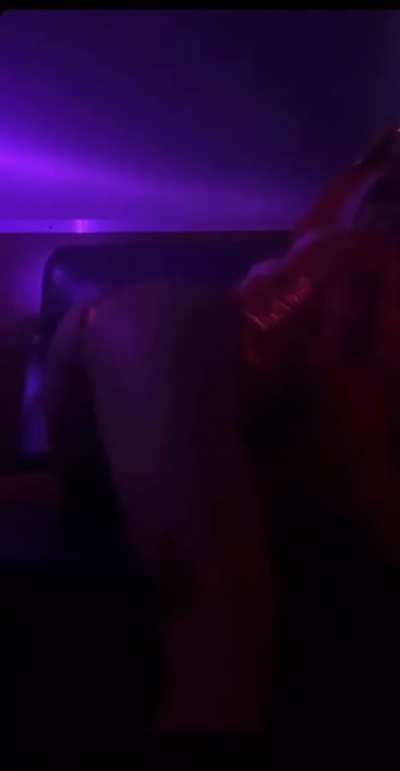 dej shakin that fat ass (old)