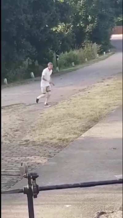 Guy Fails Jump And Smashes His Head