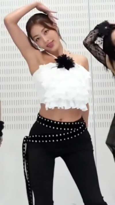 Jihyo 