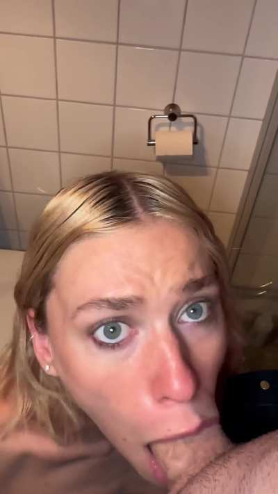 I had to suck his cock before dinner
