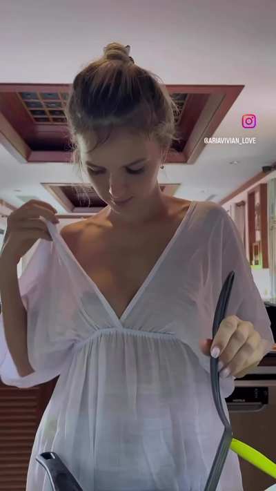 Aria is in your Kitchen