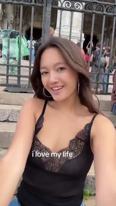 Lily Chee Life
