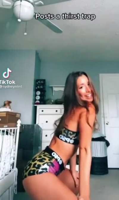 Booty Jiggle in PSDs