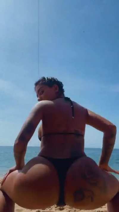 MC mirella