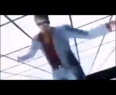 Kiryu shat his pans
