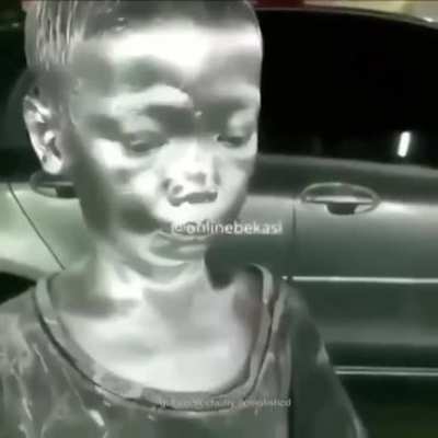 Whatever you do, dont look into it's eyes.