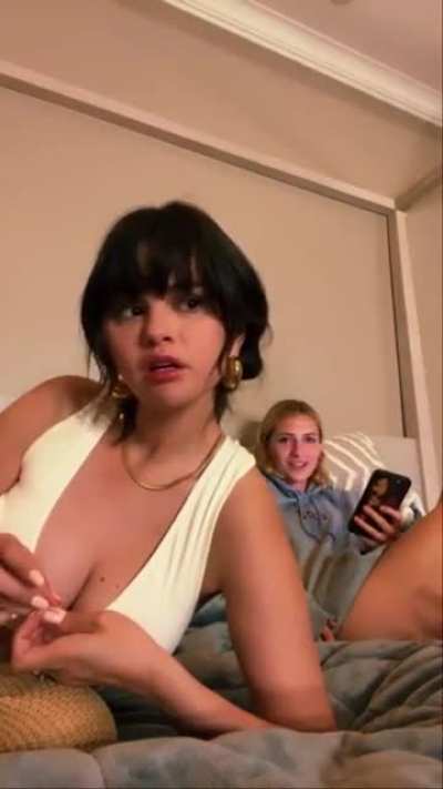 Anyone remember this era where she used to post TikToks like these to show off that she has big tits