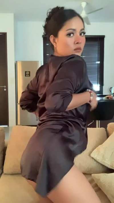 I hope this angle makes you cum really fast