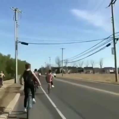 Play stupid games, win stupid prizes