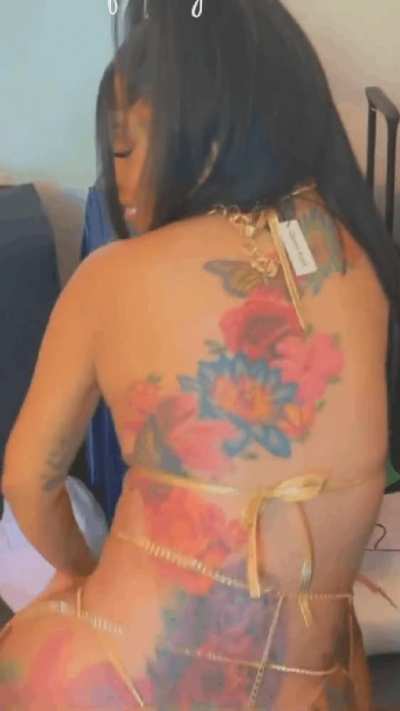 Bacardi Pregnant Twerking