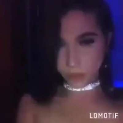 KKKKK Tanko esses Lomotif de traveco não