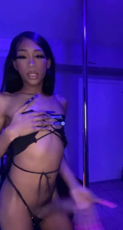Hung Petite Baddie TSTXKYO