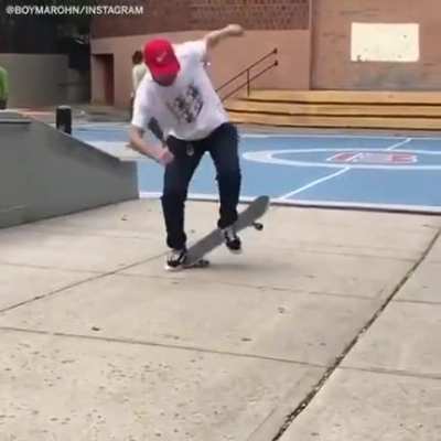 Is 2020 the skater or the skaterboard?