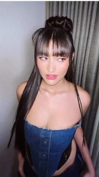 Liza Soberano