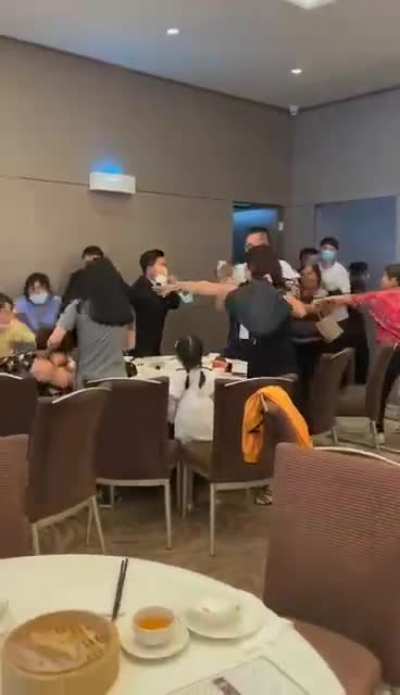 Fight over a table at Chinese restaurant for Mother’s Day