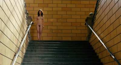 Paula Beer in Never Look Away 2018