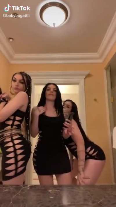 Thot trio