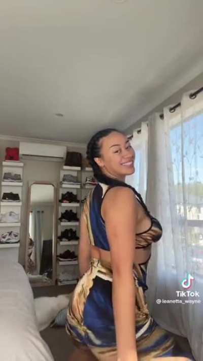 🤤