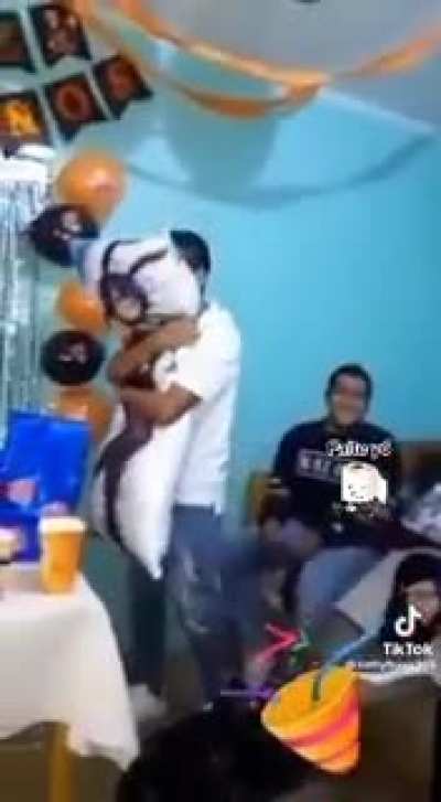 Eu🥴nvr