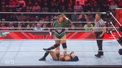 Poor Mia Yim