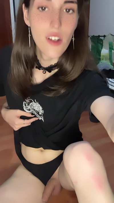 dont tell my little secret <3