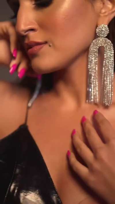 Nidhi Shah🤤