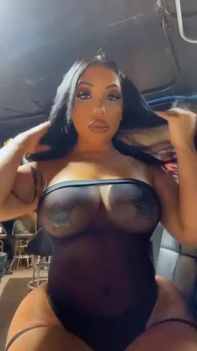 Jennnyyys' tits😍