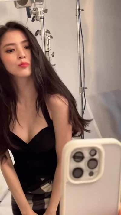 Han So Hee IG Story