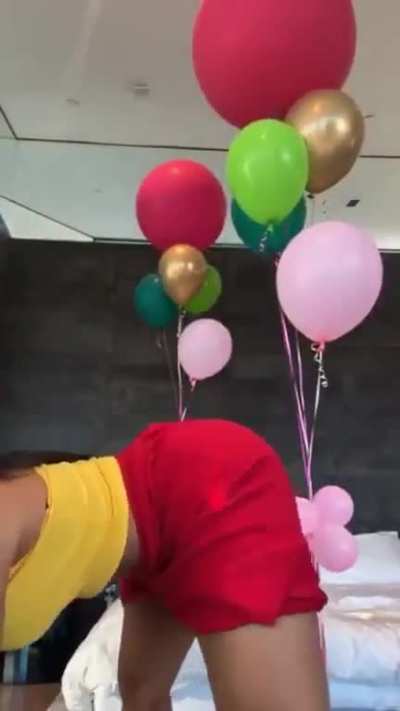 🎈