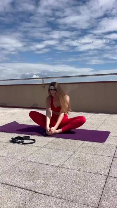 Clara loves yoga