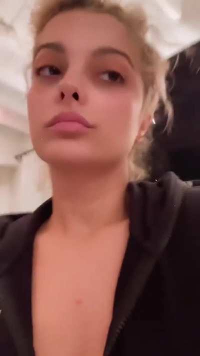putting on a show 2