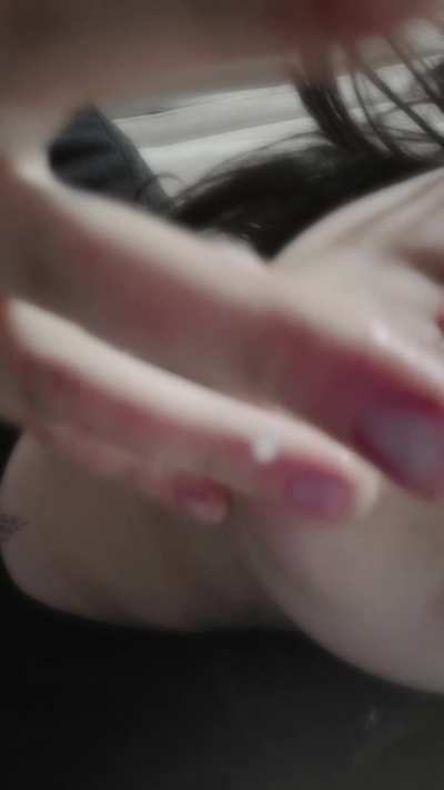i want kisses <3