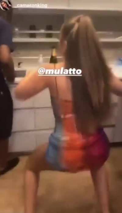 Latto is so tea