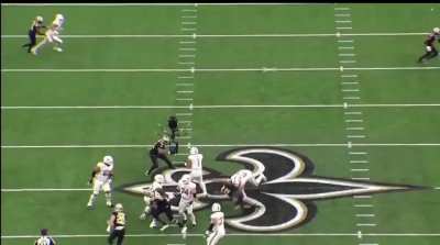 This is ELITE pocket presence!