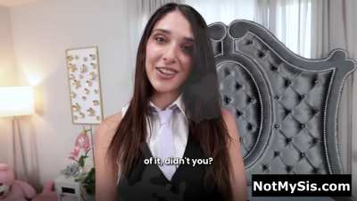 Aria’s Magic Show Gets Kinky