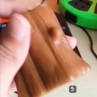Tree stump pen holder