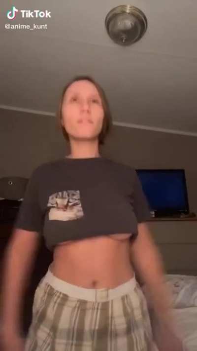 👀